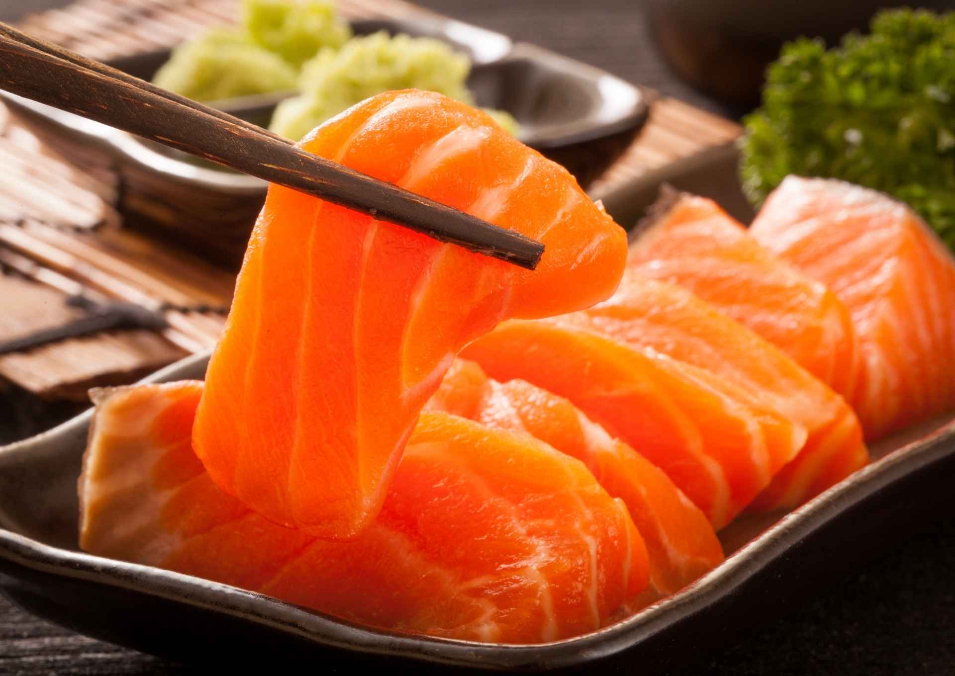sashimi co to jest i czym różni się od sushi